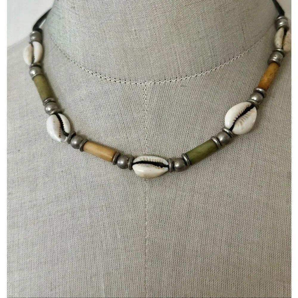 Vintage Cowrie Shell & Bone Bead Choker Necklace
